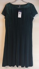 CHAPS  Classic Green Velvet Dress  SizeXL. New