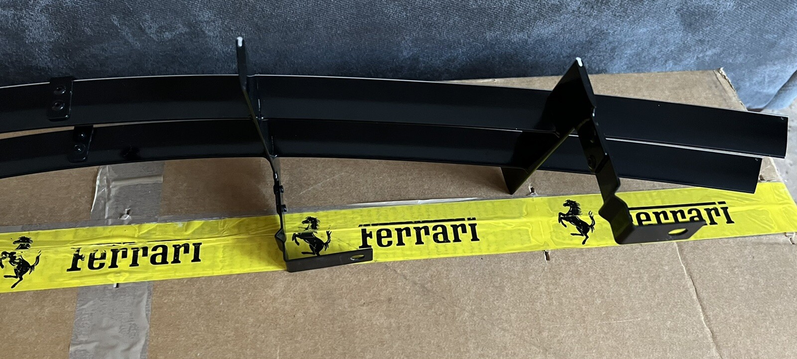 Ferrari 599 GTB Fiorano - Front Bumper Grille PN 82315800
