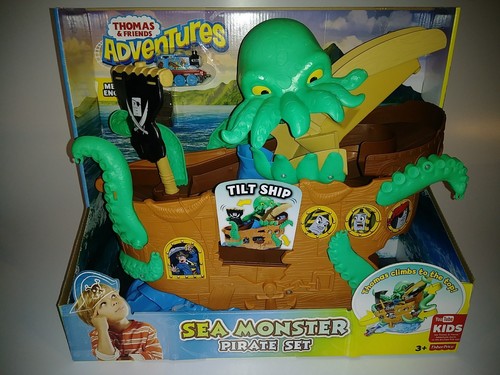 Thomas and Friends Adventures Sea Monster Pirate Set ~ Brand New! - Picture 3 of 7