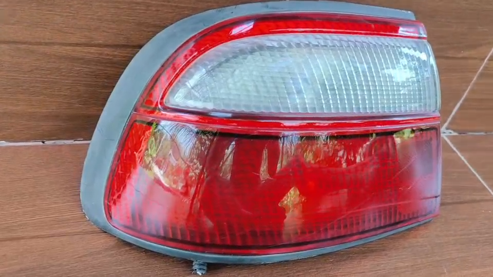 Nissan SUNNY B14 1998-2000 TAIL LIGHT LH SIDE ORIGINAL GENUINE | eBay