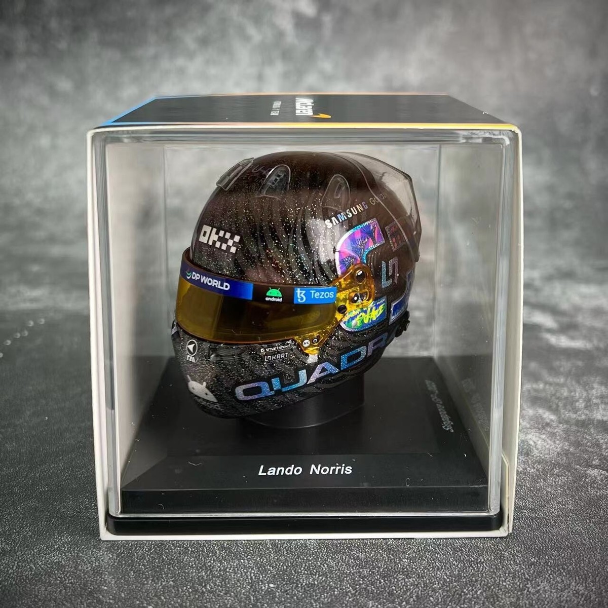 Spark 1/5 Helmet replica McLaren F1 Team Singapore GP 2023 Spark 1/5 Helmet replica McLaren F1 Team Singapore GP 2023