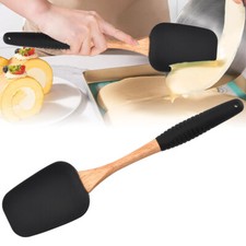 Heat-Resistant Silicone Spatula Ideal for Baking, Cooking, and Mixing