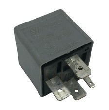 VW Audi Relay No 109 Working Current Multi Purpose OEM 1J0 906 381A / V23134-...