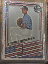 2026 Panini Stars Stripes Prizm Cherry Blossom 7/20 #133 Seddrick Henderson III