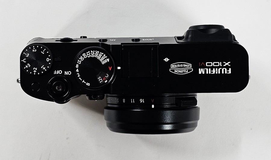 Fujifilm FUJI CAMERA X100VI Digital Camera –Black (MINT) (900