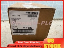 New In Box Honeywell C7061A1012 UV Detection Flame Detector