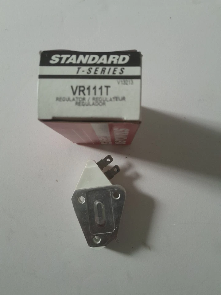 voltage regulator - Image 2 of 4