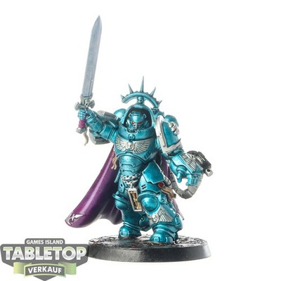 Space Marines - Captain in Gravis Armour klassisch - bemalt