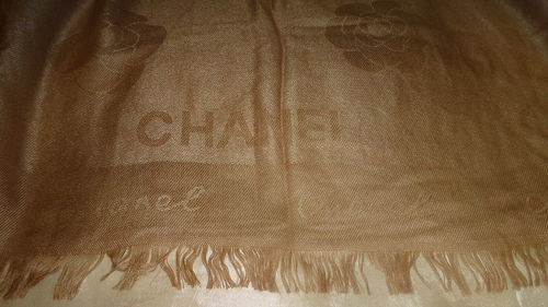 Chanel Beige Logo 65%Cashmere 35%Silk Scarf Wrap Gorgeous 100% Authentic 74”x26” - Picture 7 of 21