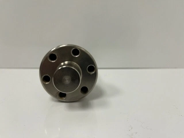 Southwest Windpower Whisper 500 替换主轴 原始设备制造商 — 第 2/4 张图片