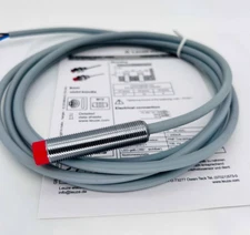 1PC New Leuze approach switch IS 212MM/4NO-4N0 PNP