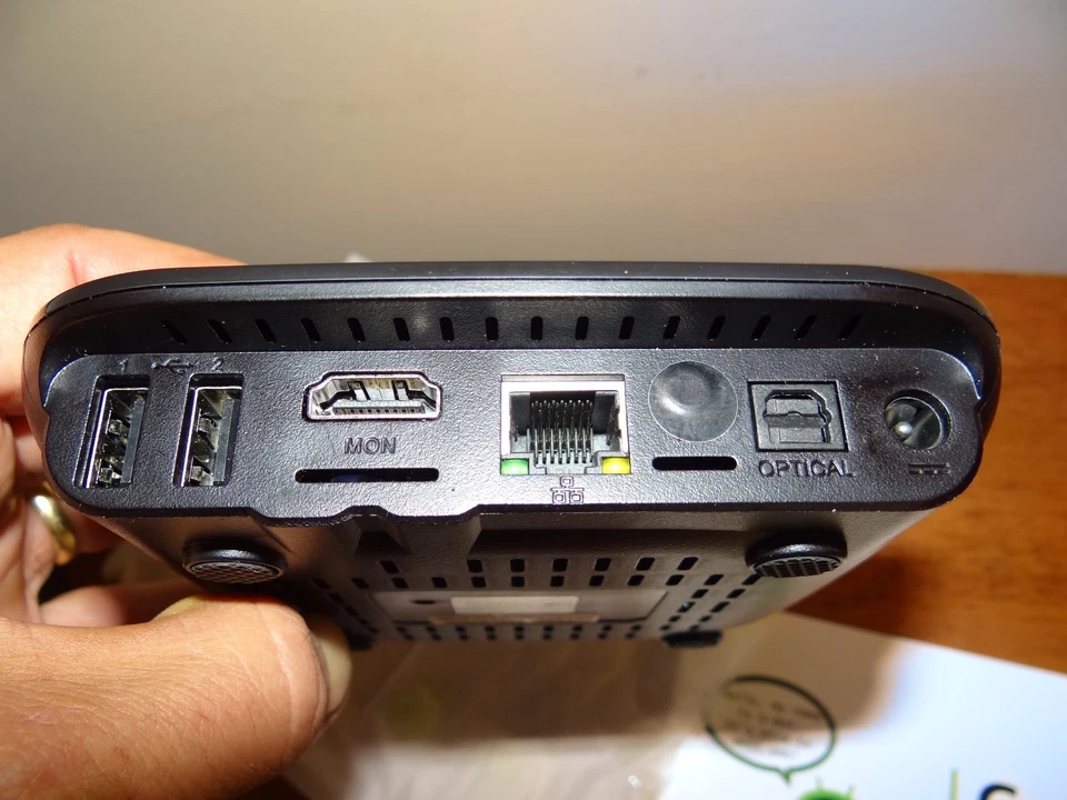 Matricom G-box Q Quad Core Special Edition Android TV Box Media Player - Image 4 of 4