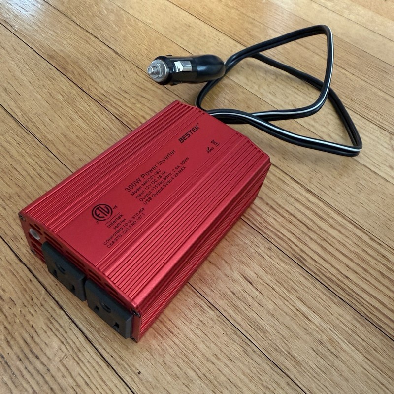 BESTEK 300W Car Power Inverter DC 12V to 110V AC Model MRI3011BU