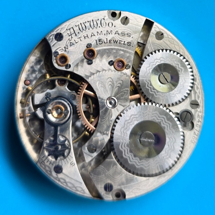 16-size Waltham Grade 620 15-jewel pocket watch movement with broken balance staff