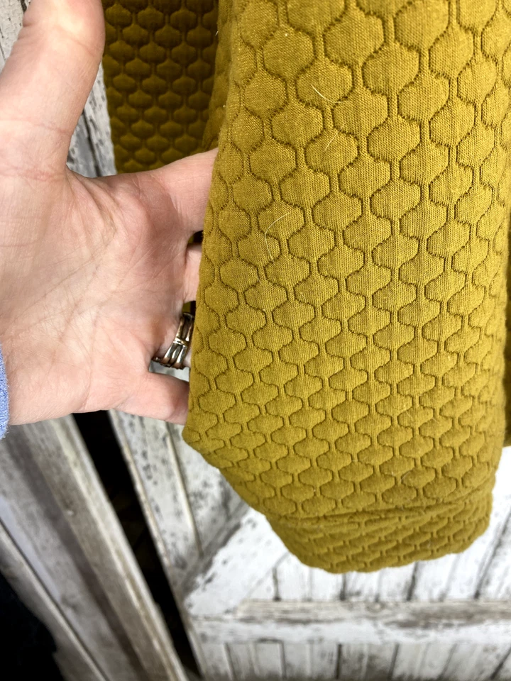 Jones New York Quilted Cowl Neck Womens Hoodie Medium Gold Pullover Sweatshirt - Image 2 of 4