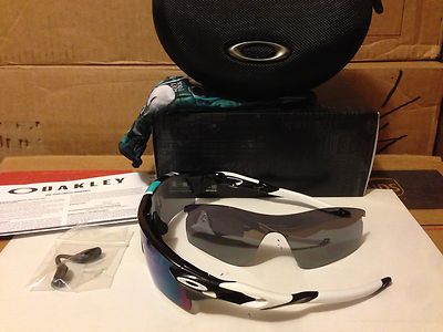 NEW Oakley 30 years Radarlock Path Polished Black / Jade