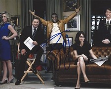 COMEDIAN TRACY MORGAN HAND SIGNED SNL 30 ROCK CAST 8X10 PHOTO A w/COA JORDAN NBC