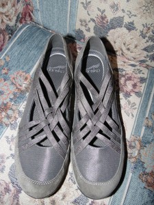 us size 9 shoe in europe