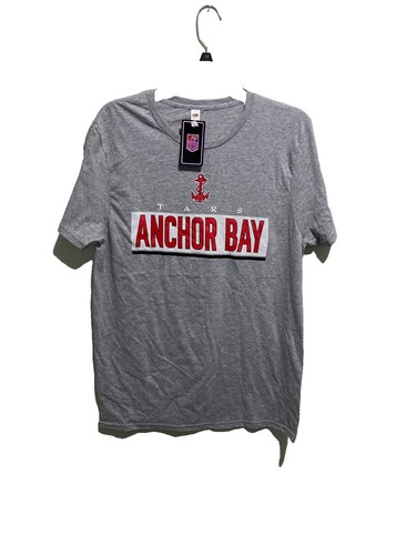 Logotipo Con Texto Nautical Y Silueta De Ancla En Camiseta En Posters