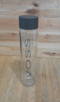 Voss Water Bottle GLASS 800ML