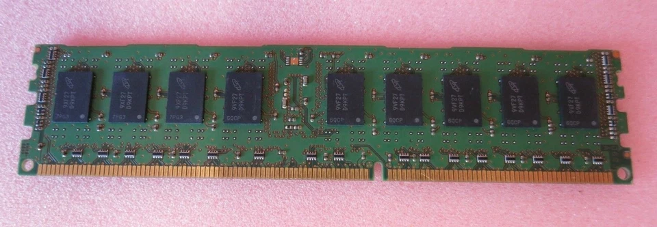 Micron MT18JSF25672PDZ-1G4F1BA 2GB PC3-10600 DDR3-1333MHz ECC CL9 240P Memory - Image 2 of 3