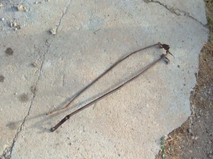 THROUGH BRACE SUPPORT RODS FOR CARRIAGE HORSE DRAWN BUGGY 30"