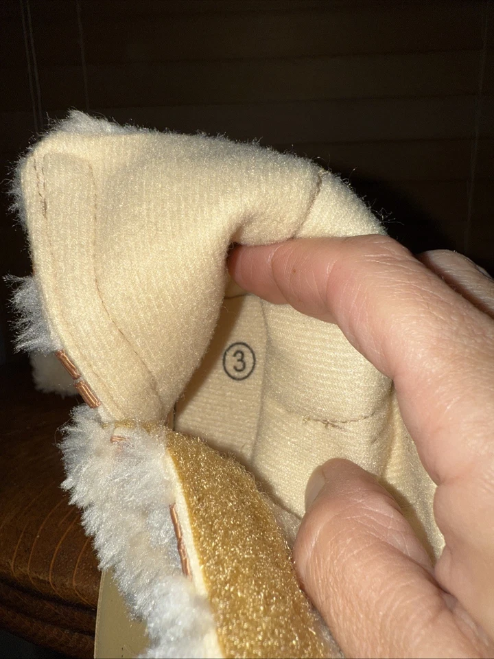 Botas de bebê bronzeadas com pele tamanho 3 sola macia - Imagem 4 de 4