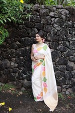 Indian Wedding Saree Cream Soft Silk Multicolor Leaf Print Zari Border Pallu Bol