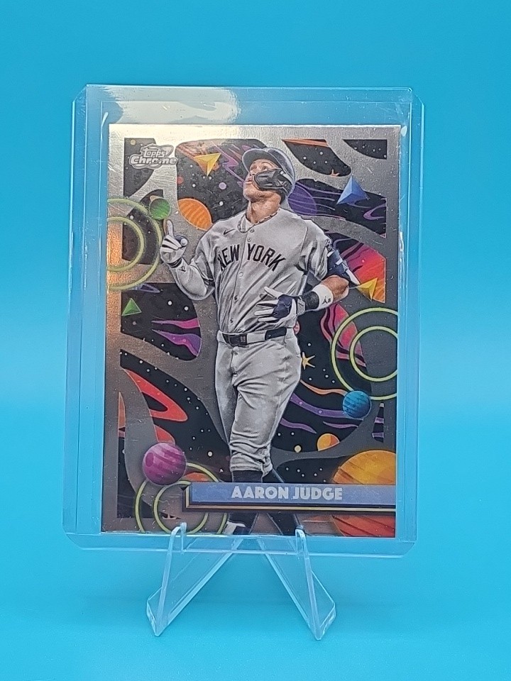 Topps 2025 Cosmic Chrome Aaron Judge #185 Base Set New York Yankees MLB Card