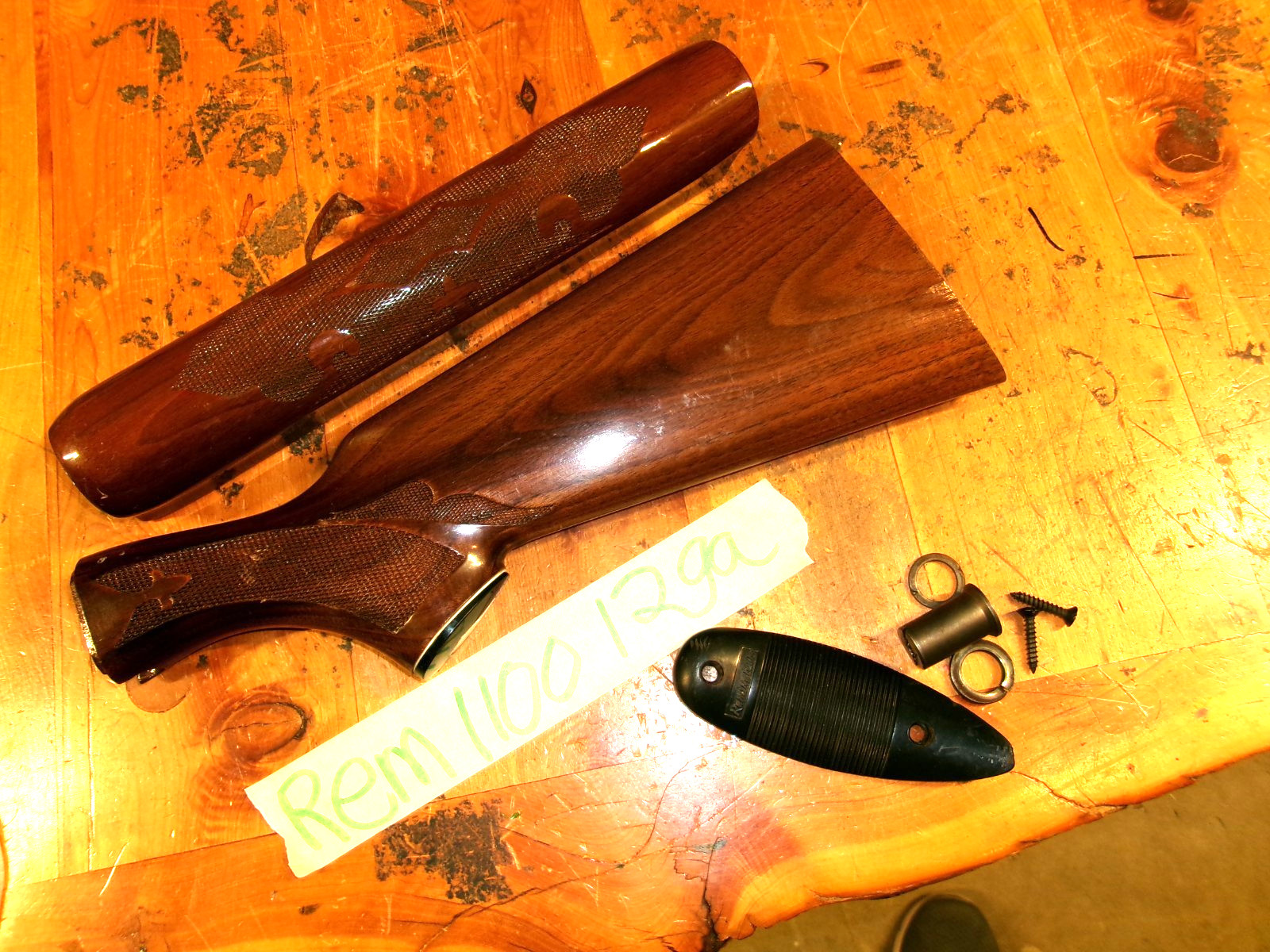 Remington 1100 12ga stock & forend set w parts
