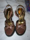 CHINESE LAUNDRY - "SUZANA" BROWN LEATHER STRAPPY SANDALS - SIZE 7 - NEW WITH BOX