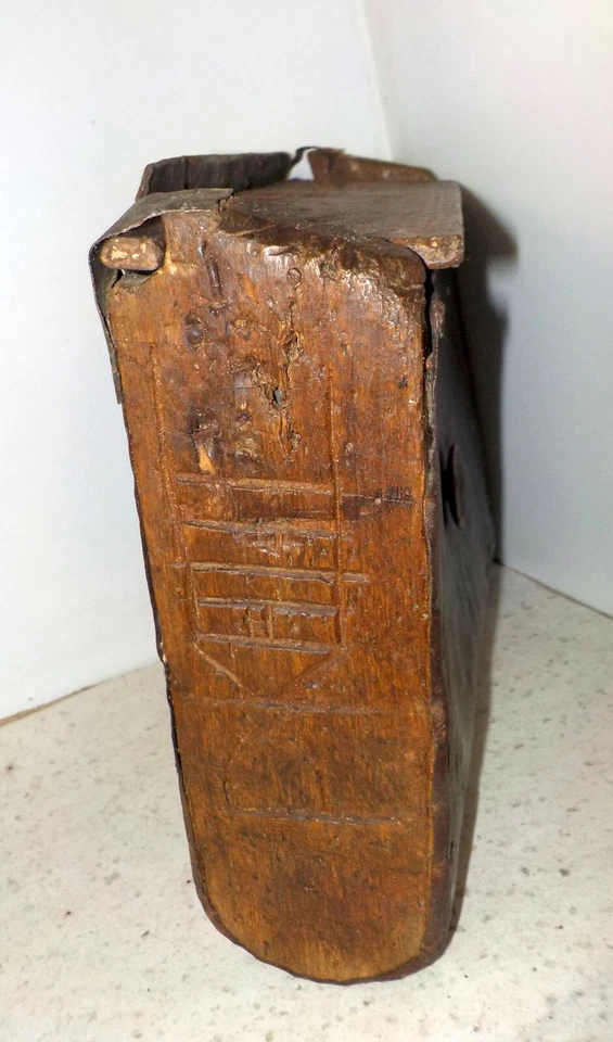 Boite en bois & tôle zinc avec inscription Art populaire origine Suisse Jura - Photo 3/4