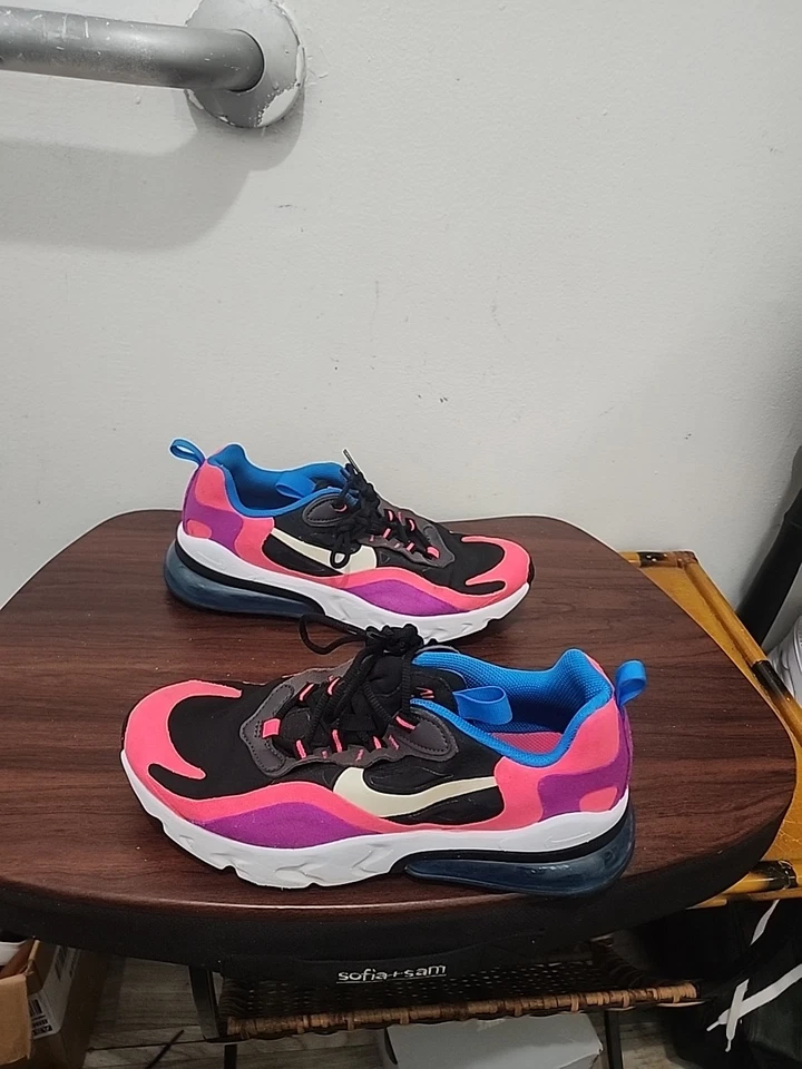 Nike Air Max 270 React (GS) Niñas Talla 7Y Zapatos para Correr Rosa Negro Foto 4 de 4