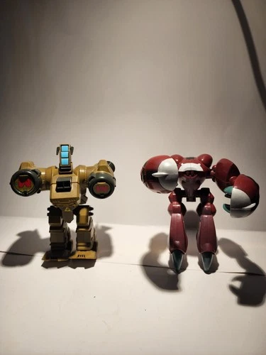 Set Of 2 vintage 1994  robotech exosquad. transformers