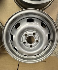 Volvo 1800e 1800es 15 X 5 12 Steel Wheel Rim 682086 Volvo 1800e 1800es 15 X 5 12 Steel Wheel Rim 682086