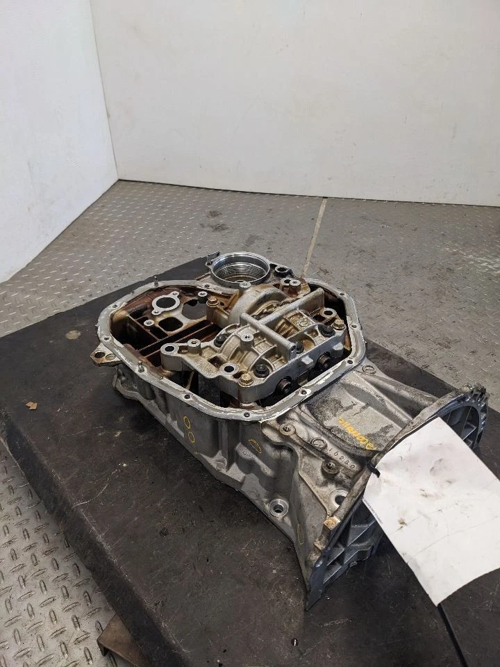 Cacerola de aceite 2,4 L 2AZFE motor superior se adapta a 11-13 MATRIX 1180354 Foto 4 de 4