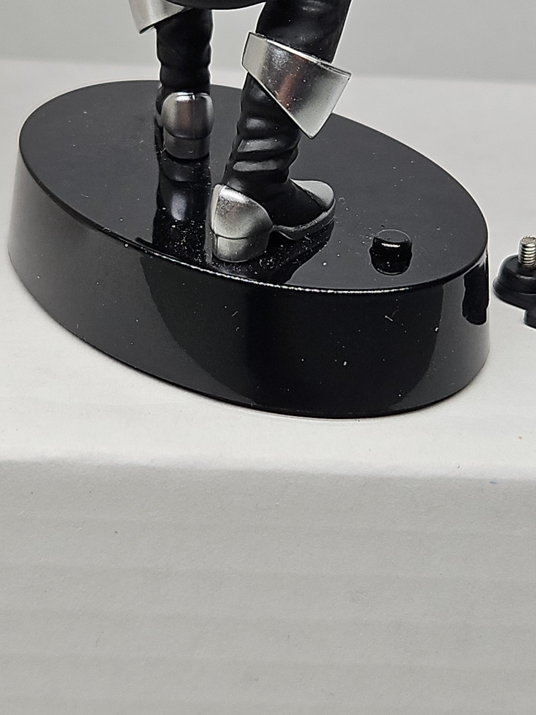 Hallmark Keepsake Cylon Centurion Battlestar Galactica