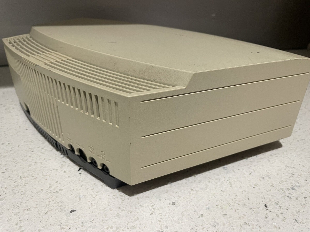 Bose Wave Music System, CD, Radio AM/FM, Alarm, AWRCC8, Made Bose Wave Music System, CD, Radio AM/FM, Alarm, AWRCC8, Made
