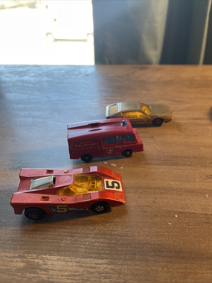 Vintage Matchbox lesney group lot of 25 cars some for