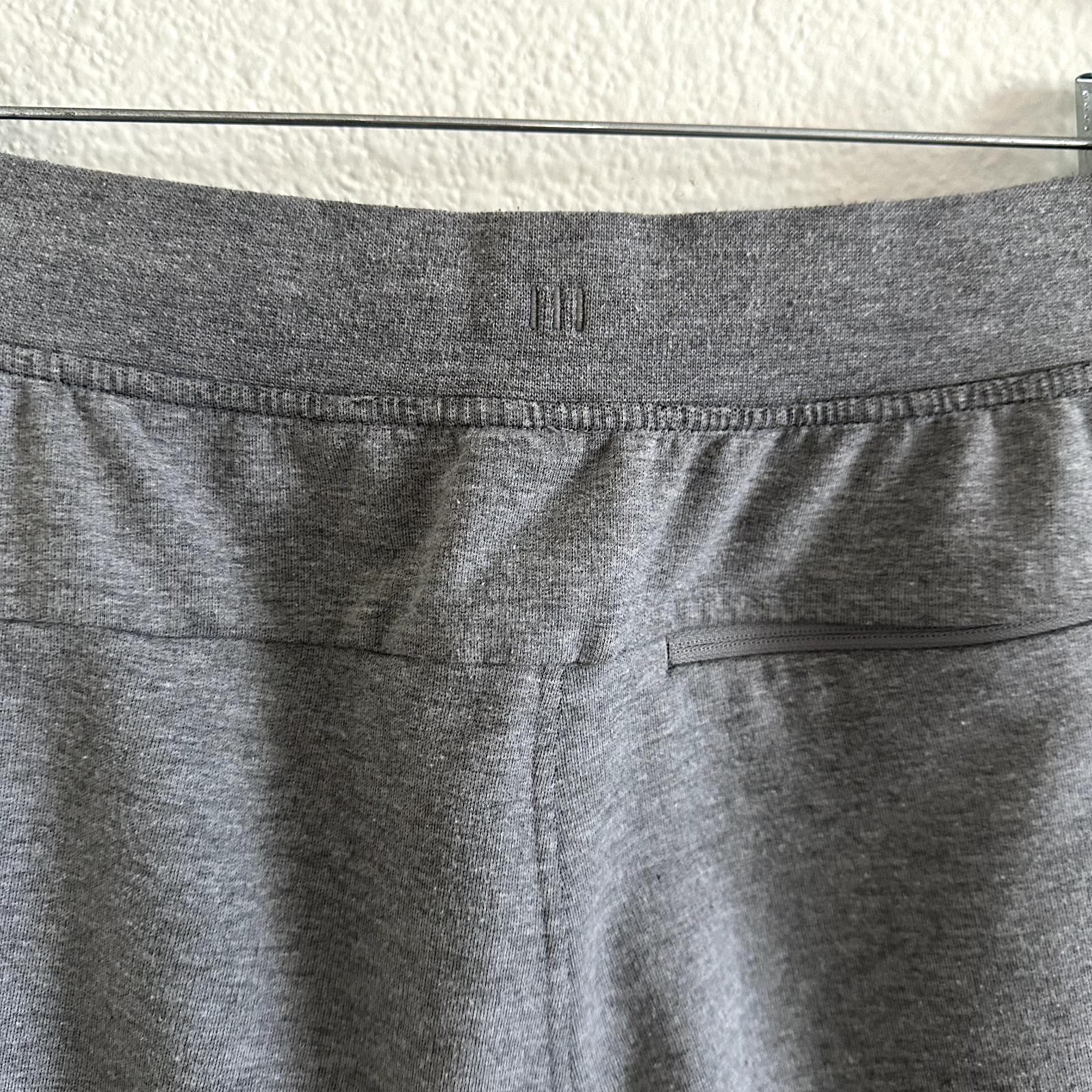 Lululemon Solid Light Gray Drawstring Elastic Wai… - image 5