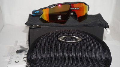 Oakley Sunglasses New Aero Grid Collection Aero Grid Grey Prizm Ruby OO9206-6638