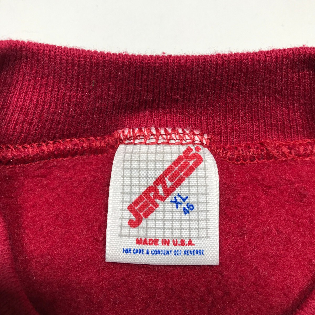 トップス 80s JERZEEZ red sweatshirt made in USA Vintage Jerzees Sweatshirt Adult XL Red Blank Sweater Made