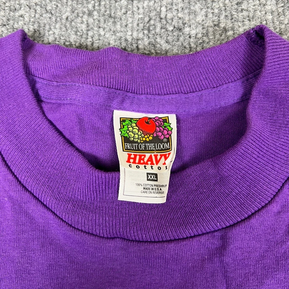 Винтажная мужская рубашка Omega Psi Phi Fraternity 2XL фиолетовая одинарный шов сделано в США - Изображение 3 из 4