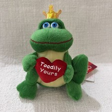 Plush Frog Russ Berrie Prince Nigel stuffed frog Holding Heart Toadily Yours 5
