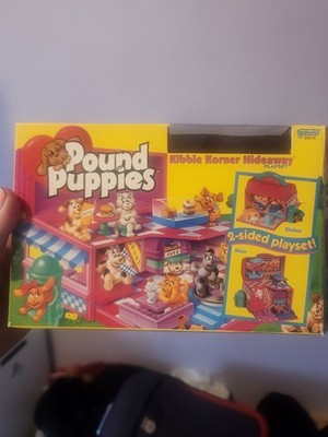 Galoob Pound Puppies Kibble Korner Hideaway 2-Sided Playset with Figures Vintage