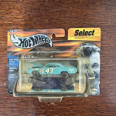 2001 Hot Wheels Racing Select #43 Richard Petty Plymouth Road Runner 1:64 - Image 1 of 3