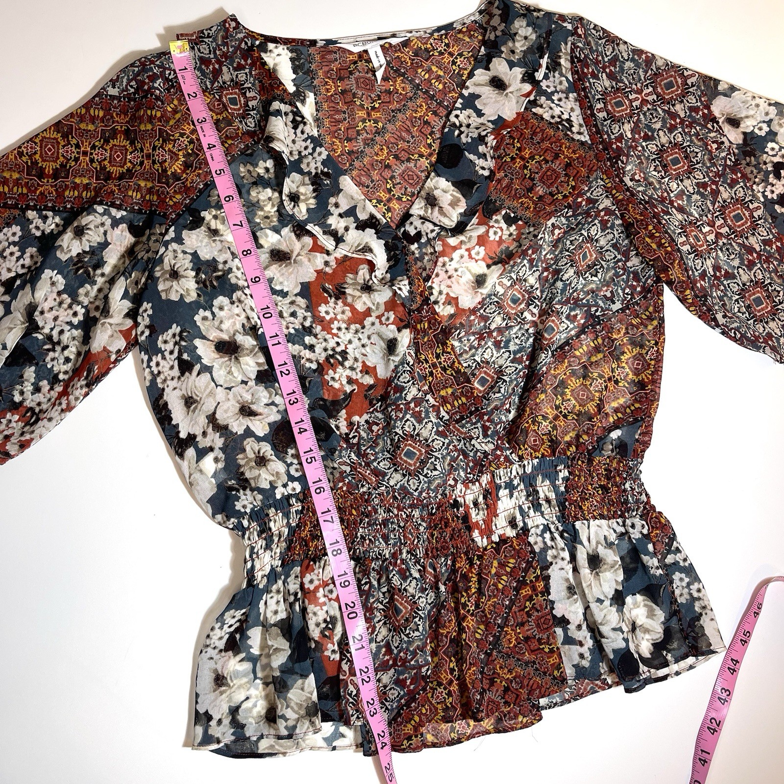 BCBGeneration V Neck Peplum Patterned Patchwork T… - image 7