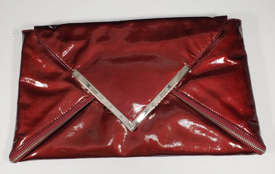 Bolso de Hombro Grande Kooba Borgoña Charol Sobre Y2K Foto 2 de 4