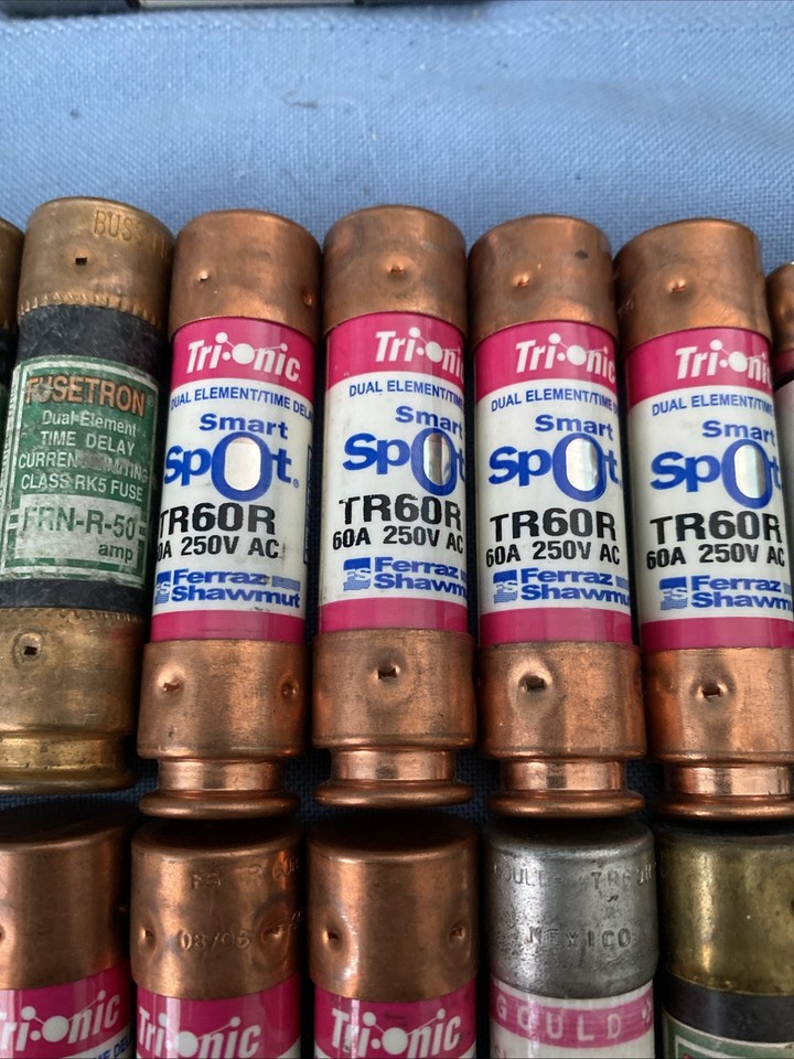 Lot Of 28 Mixed Fuses FRN R 35 Amp,40, 45 ,50, 60 Class RK5 . #FLOOR-23 ...