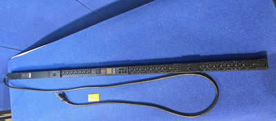 APC Schneider Electric AP8941 Switched Rack PDU Screen does not work